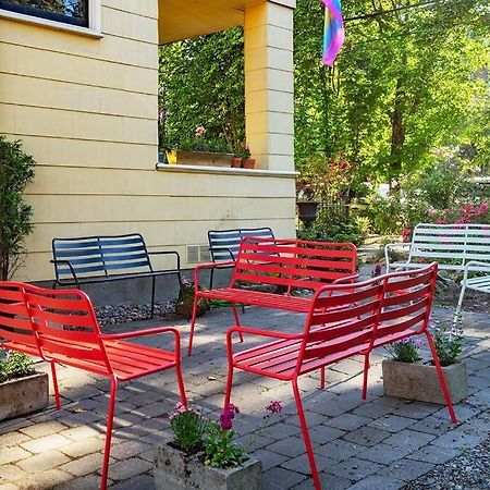 سياتل Charming 1Bd Suite In Capitol Hill - Foxglove Inn المظهر الخارجي الصورة