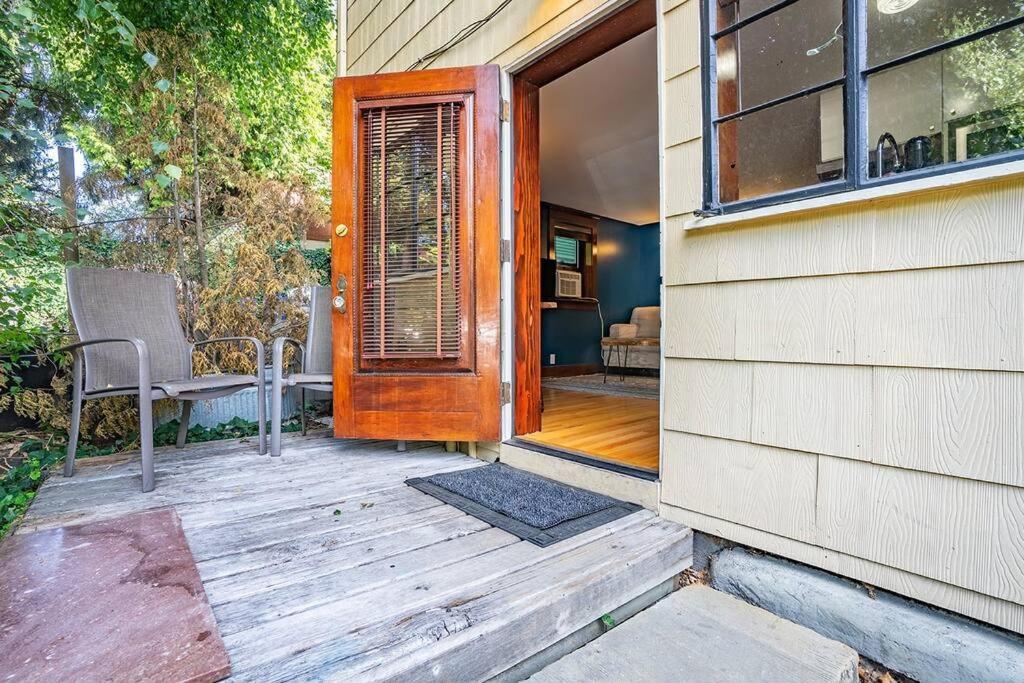 سياتل Charming 1Bd Suite In Capitol Hill - Foxglove Inn المظهر الخارجي الصورة