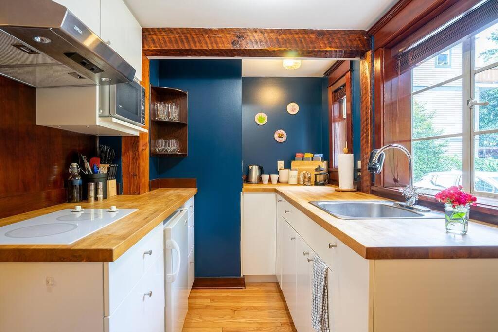 سياتل Charming 1Bd Suite In Capitol Hill - Foxglove Inn المظهر الخارجي الصورة